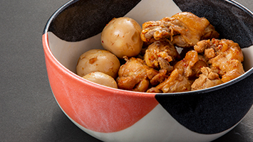 地鶏手羽元の煮物